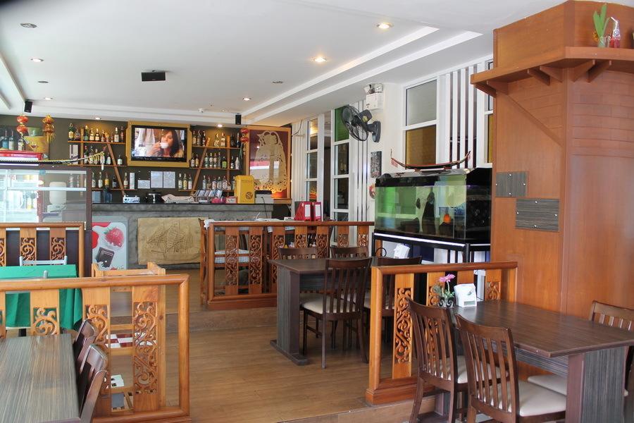 Triple Rund Place Hotel Patong Exterior foto